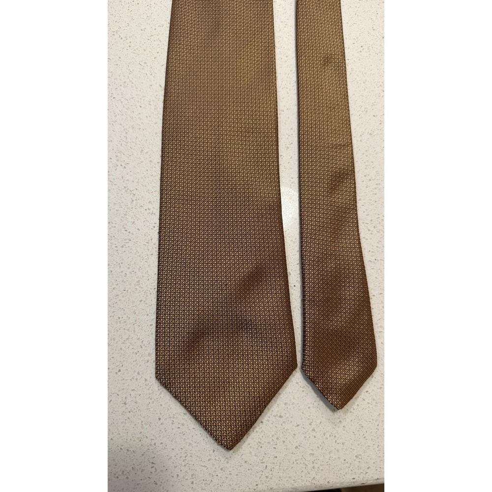 Brioni Italy Silk Tie Bronze Gold Micro Basketweave Woven Hand Made Mens Tie